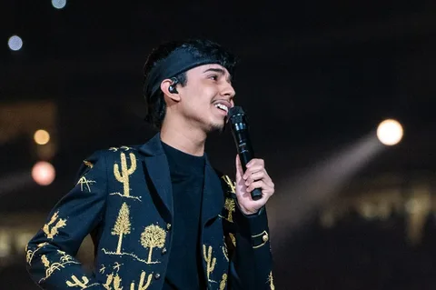Ivan Cornejo Height: How Tall is the Rising Latin Music Star?